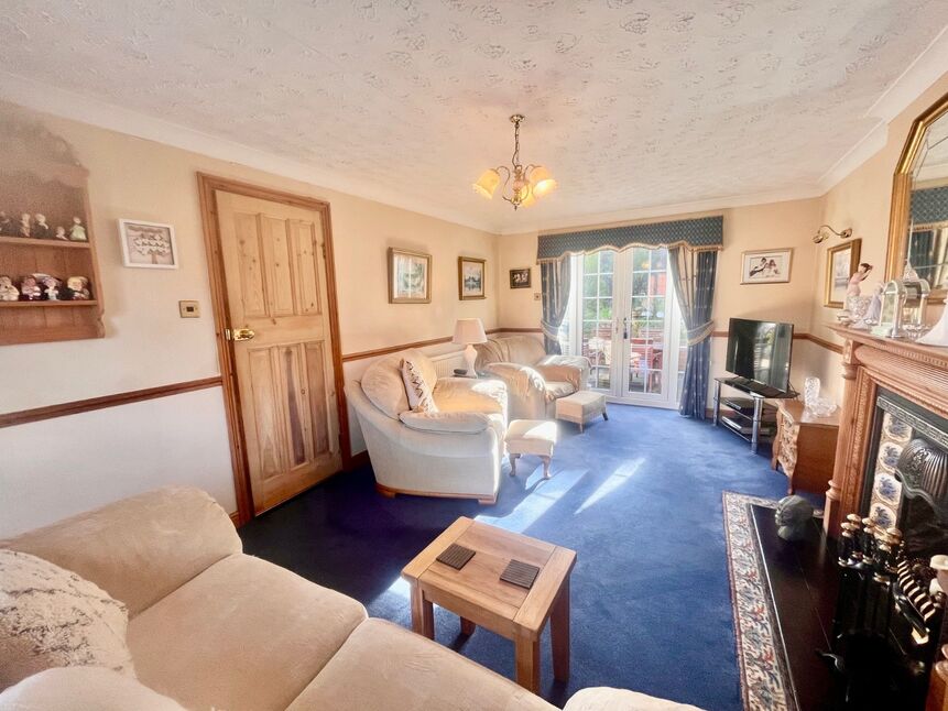 4 bedroom Detached House for sale, Bickley Howe, Scarborough, YO12 £395,000