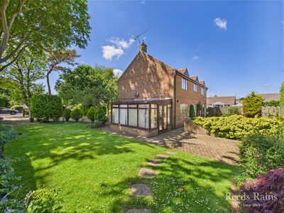 Conyers Ings, 5 bedroom Detached House for sale, £525,000