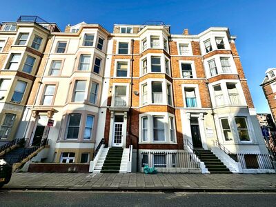 Prince of Wales Terrace, 2 bedroom  Flat for sale, £124,950