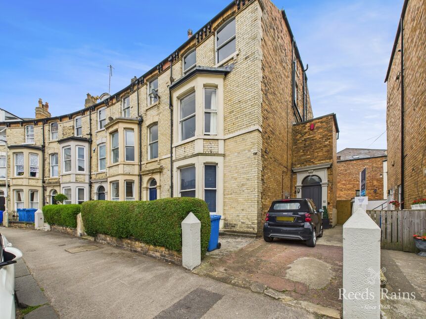 2 bedroom  Flat for sale