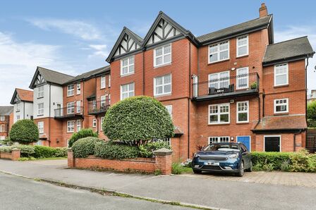 2 bedroom  Flat to rent