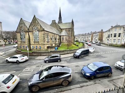 1 bedroom  Flat for sale