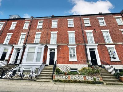 2 bedroom  Flat for sale
