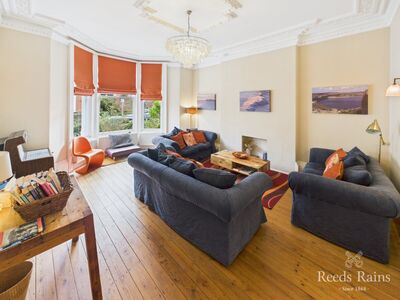 9 bedroom Semi Detached House for sale
