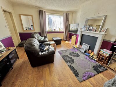 3 bedroom  Flat for sale