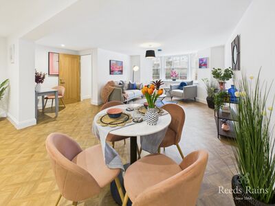 1 bedroom  Flat for sale
