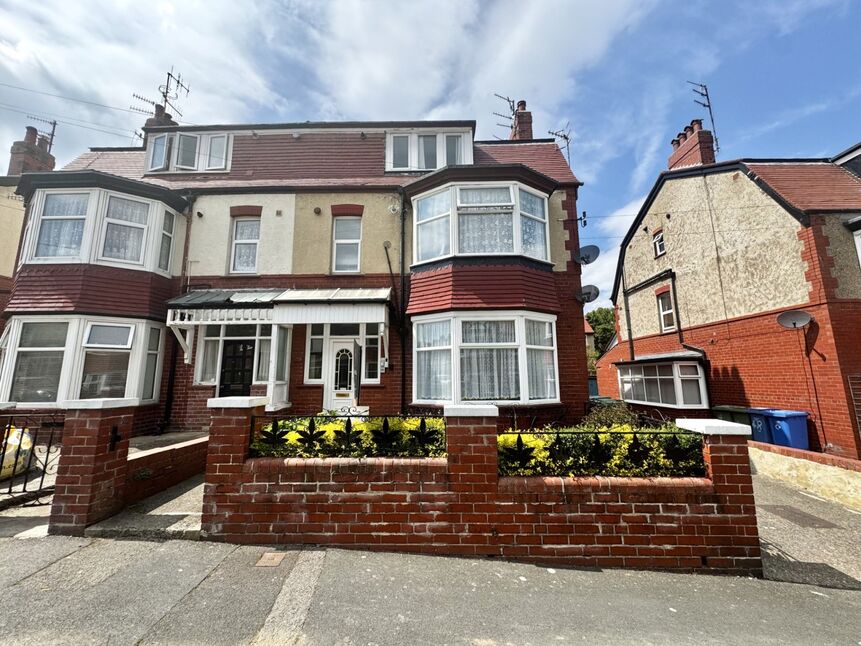 Main image of 3 bedroom Flat for sale, Devonshire Drive, Scarborough, North Yorkshire, YO12