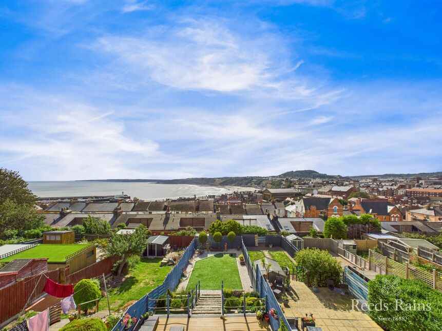 Main image of 2 bedroom Flat for sale, Castle Road, Scarborough, North Yorkshire, YO11