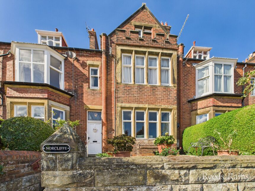 Main image of 6 bedroom Mid Terrace House for sale, Mount Pleasant North, Robin Hoods Bay, North Yorkshire, YO22