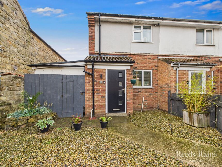 Main image of 3 bedroom End Terrace House for sale, Beck Mews, Main Street, Scarborough, YO11
