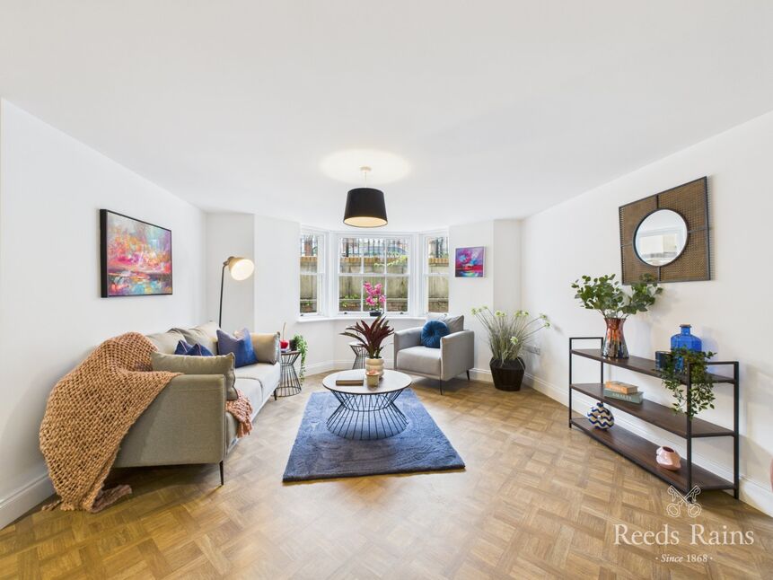 Main image of 1 bedroom  Flat for sale, Westborough, Scarborough, North Yorkshire, YO11