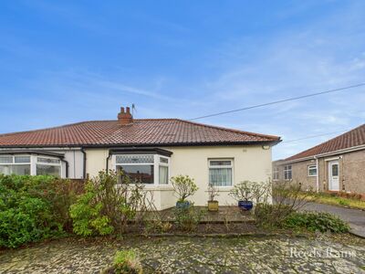 2 bedroom Semi Detached Bungalow for sale