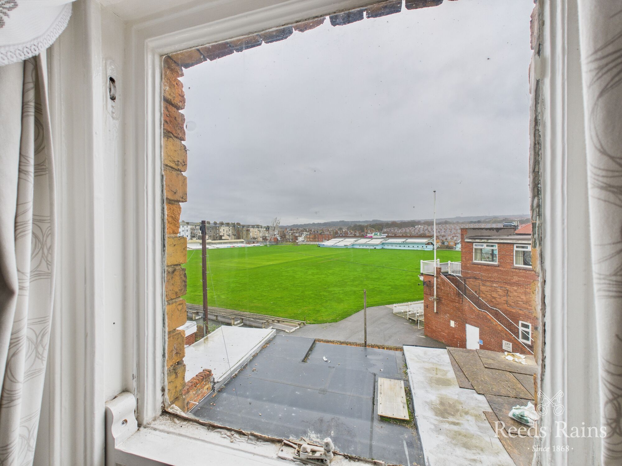 Image 16 of 18