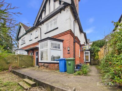 2 bedroom End Terrace House for sale