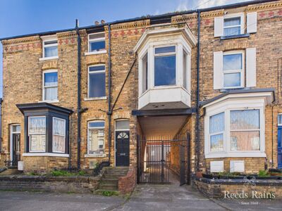 Sherwood Street, 4 bedroom End Terrace House for sale, &pound;70,000