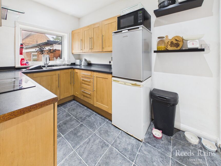 3 bedroom Semi Detached House for sale, Maple Drive, Scarborough, YO12 ...
