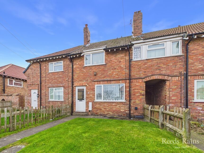 Main image of 3 bedroom Mid Terrace House for sale, Bracken Hill, Scarborough, North Yorkshire, YO12
