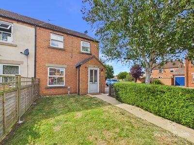2 bedroom End Terrace House for sale