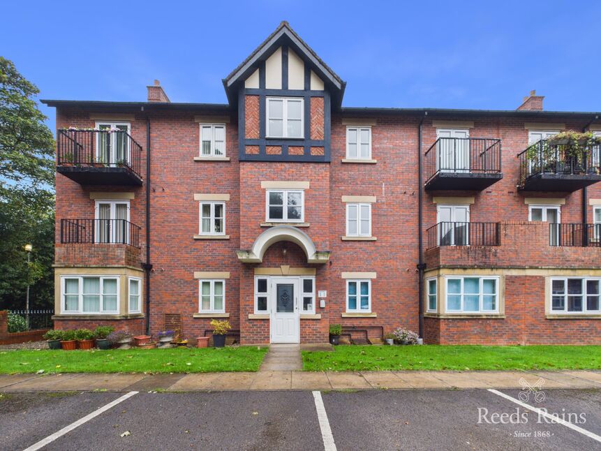 Main image of 2 bedroom Flat to rent, Fenby Gardens, Scarborough, North Yorkshire, YO12
