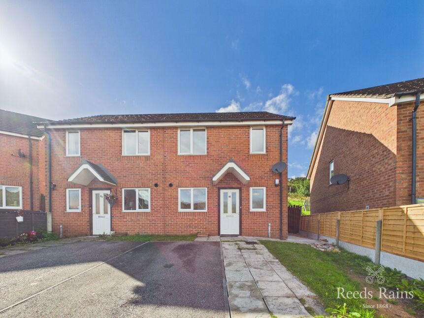 Main image of 3 bedroom Semi Detached House to rent, Phoenix Drive, Scarborough, North Yorkshire, YO12