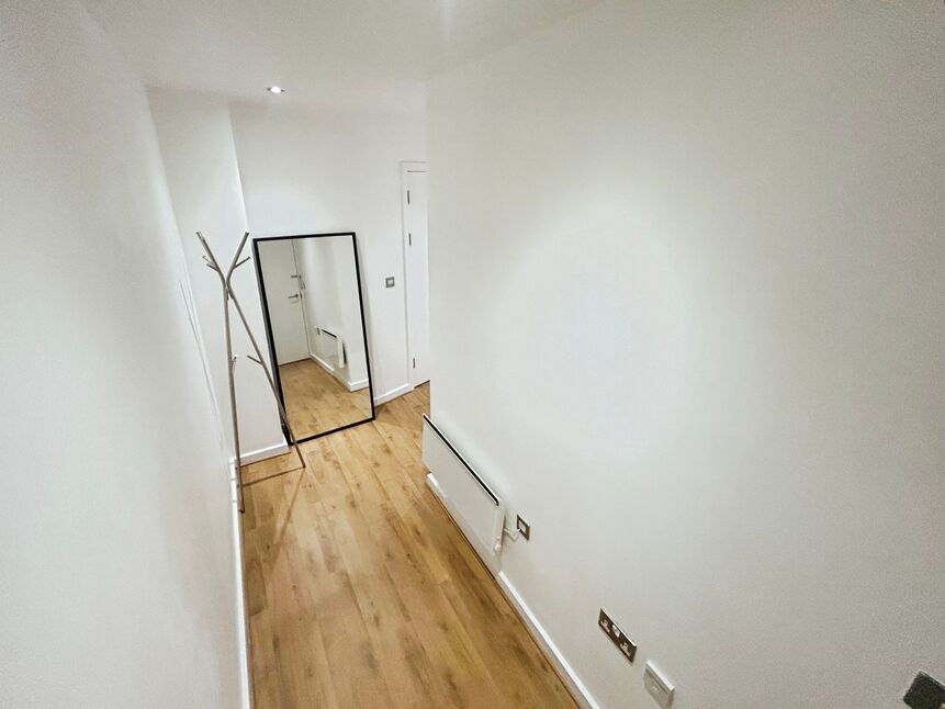Main image of 1 bedroom Flat to rent, Flat 93 Shire House 98 Napier Street, Sheffield, S11