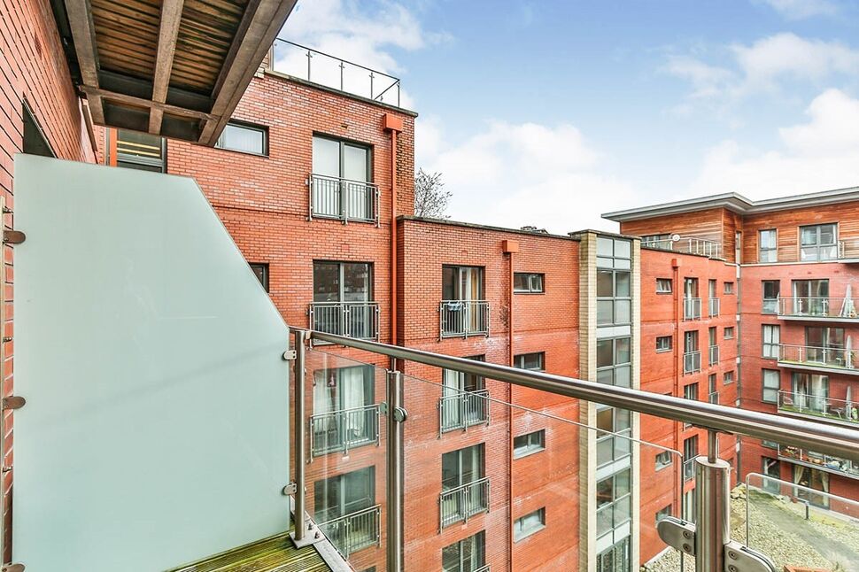 2 bedroom Flat for sale, Ecclesall Road, S11 £175,000
