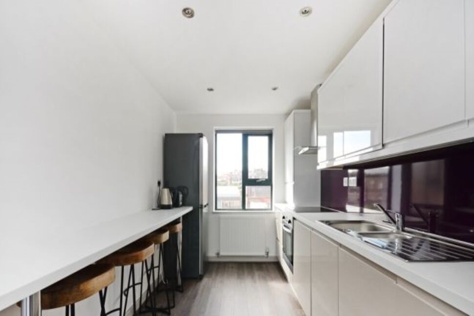 Open Plan Living / Kitchen