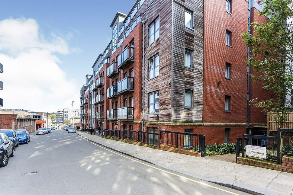 1 bedroom  Flat to rent