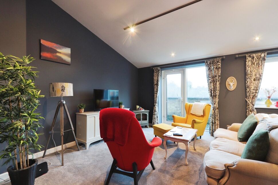 Main image of 3 bedroom  Flat for sale, Ecclesall Road, Sheffield, South Yorkshire, S11