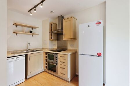 2 bedroom  Flat for sale
