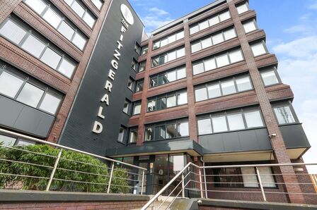 West Bar, 1 bedroom  Flat to rent, £850 pcm