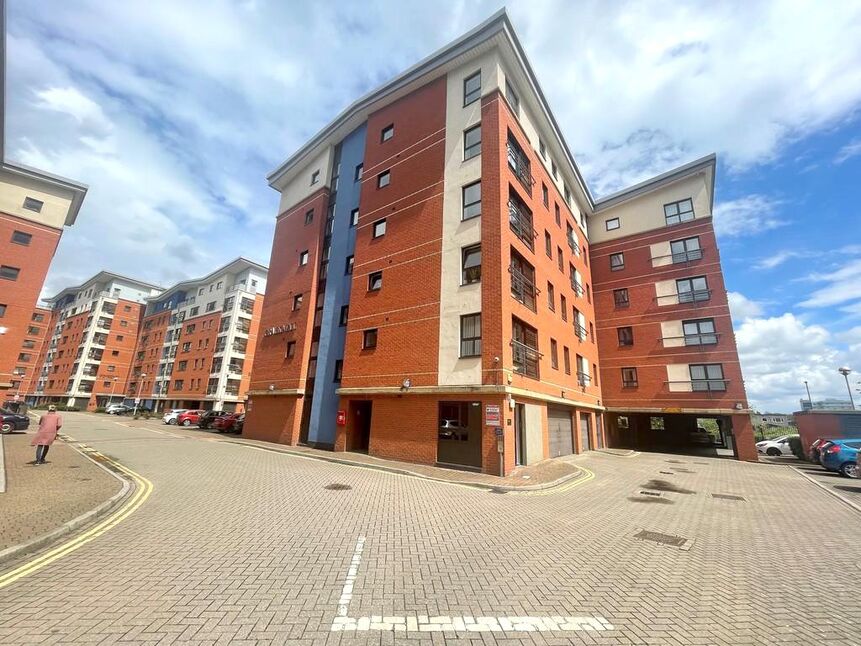 Main image of 2 bedroom  Flat for sale, Millsands, Sheffield, South Yorkshire, S3