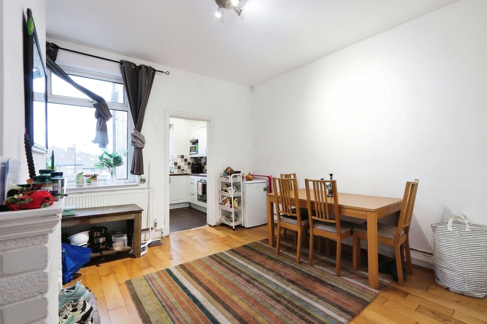 3 bedroom Mid Terrace House for sale, City Road, Sheffield, S2 £170,000