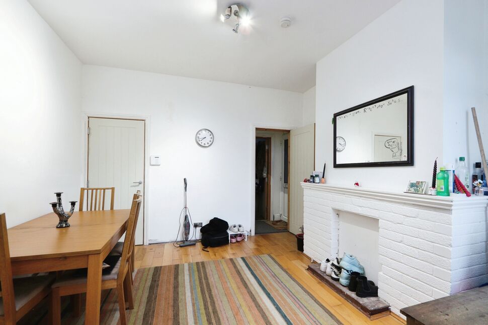 3 bedroom Mid Terrace House for sale, City Road, Sheffield, S2 £170,000