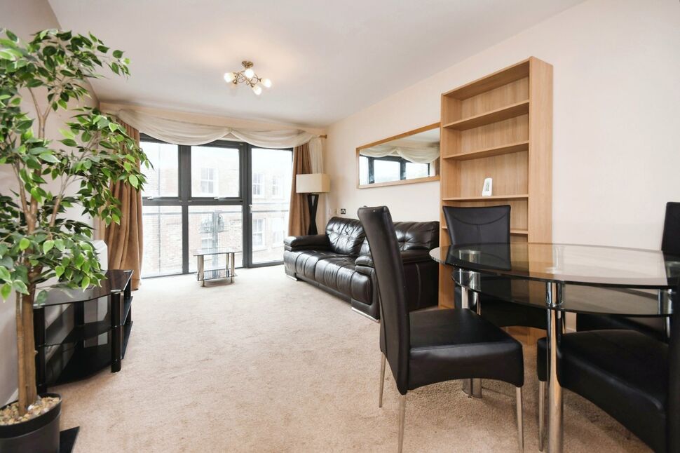 Main image of 2 bedroom  Flat for sale, Adelaide Lane, Sheffield, South Yorkshire, S3