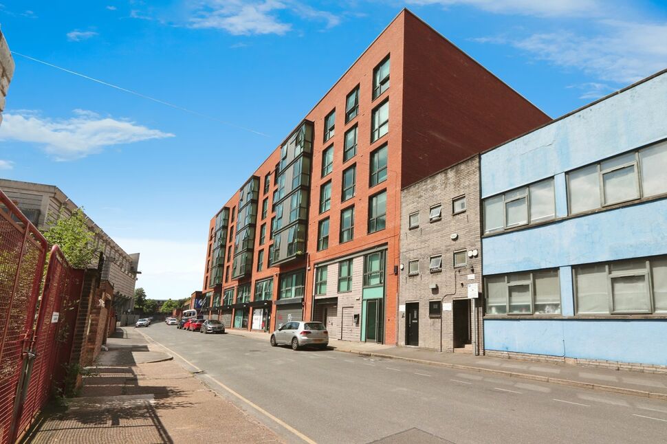  Flat for sale
