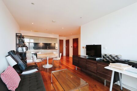 2 bedroom  Flat for sale