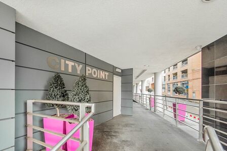 1 bedroom  Flat for sale