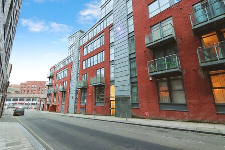 1 bedroom  Flat to rent