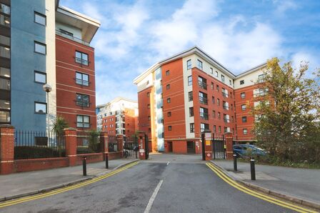 2 bedroom  Flat to rent