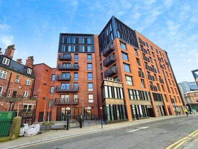 1 bedroom  Flat for sale