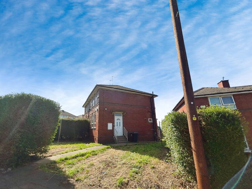 Main image of 3 bedroom Semi Detached House for sale, Wragg Road, Sheffield, South Yorkshire, S2
