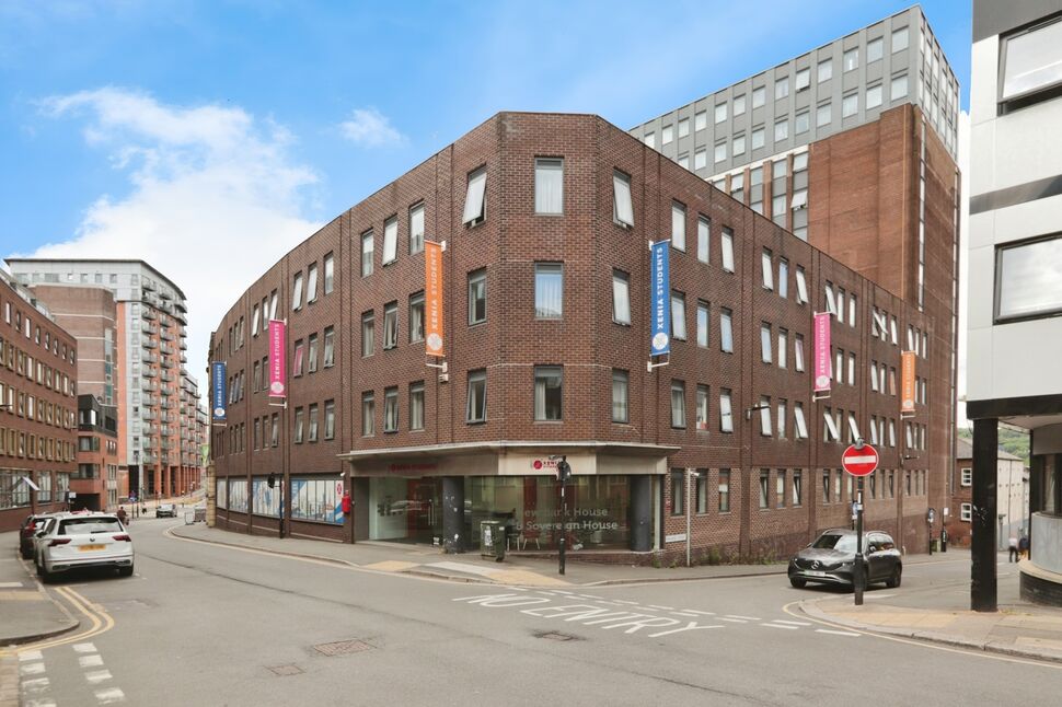 Main image of 1 bedroom Flat for sale, Queen Street, Sheffield, South Yorkshire, S1