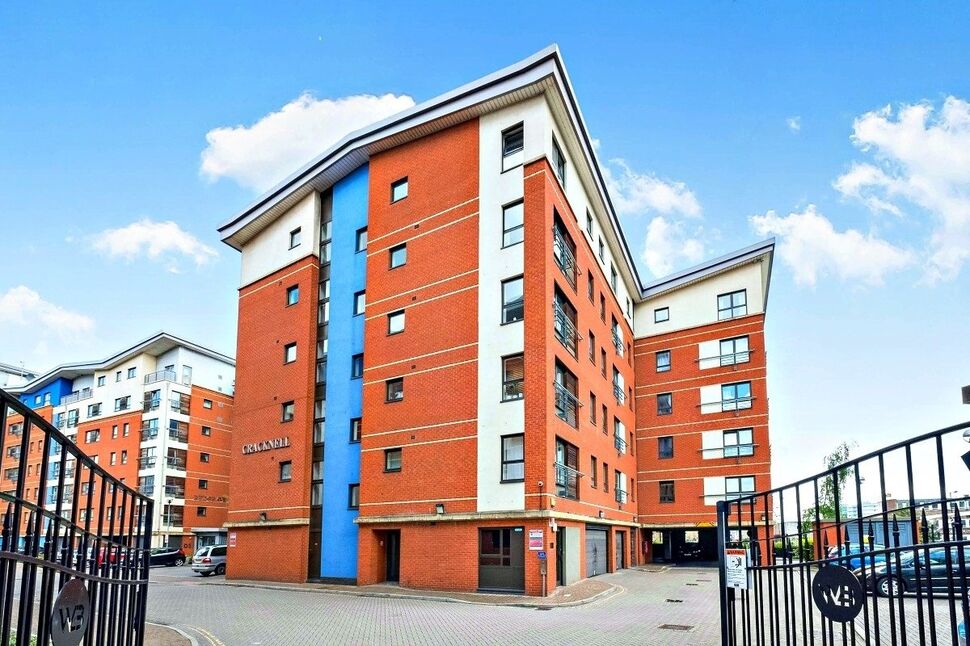 Main image of 2 bedroom  Flat for sale, Millsands, Sheffield, S3