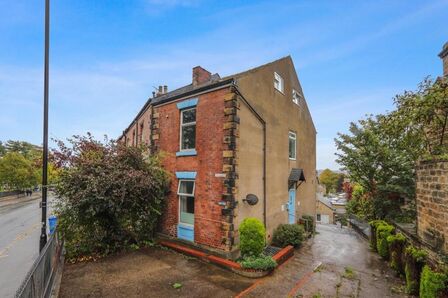 Glossop Road, 5 bedroom End Terrace House for sale, &pound;375,000