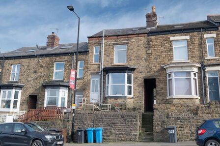 Ecclesall Road, 4 bedroom Mid Terrace House for sale, &pound;275,000
