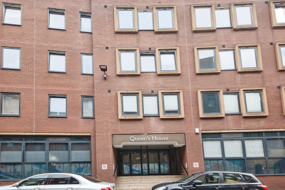 Main image of 2 bedroom Flat for sale, Queen Street, Sheffield, S1