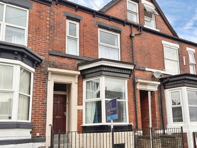 Everton Road, 4 bedroom Mid Terrace House to rent, &pound;1,250 pcm