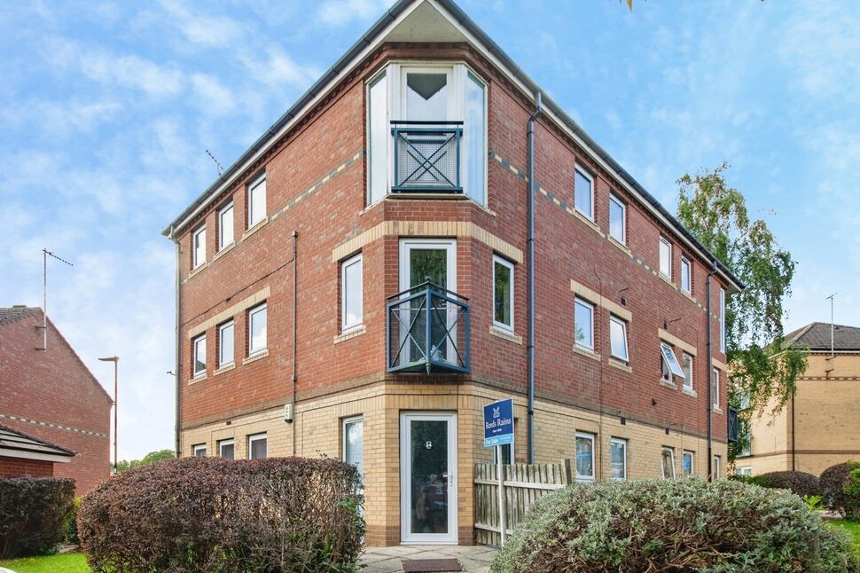 Main image of 2 bedroom Flat for sale, Broom Walk, Sheffield, S3