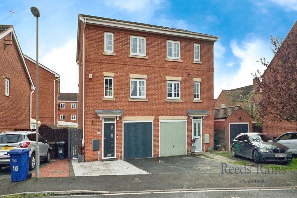 Main image of 3 bedroom Semi Detached House for sale, Abbots Mews, Selby, North Yorkshire, YO8